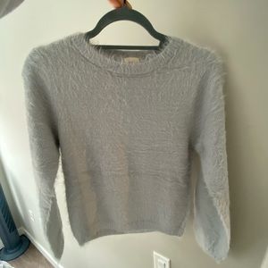 O & O Boutique Grey/blue fuzzy sweater